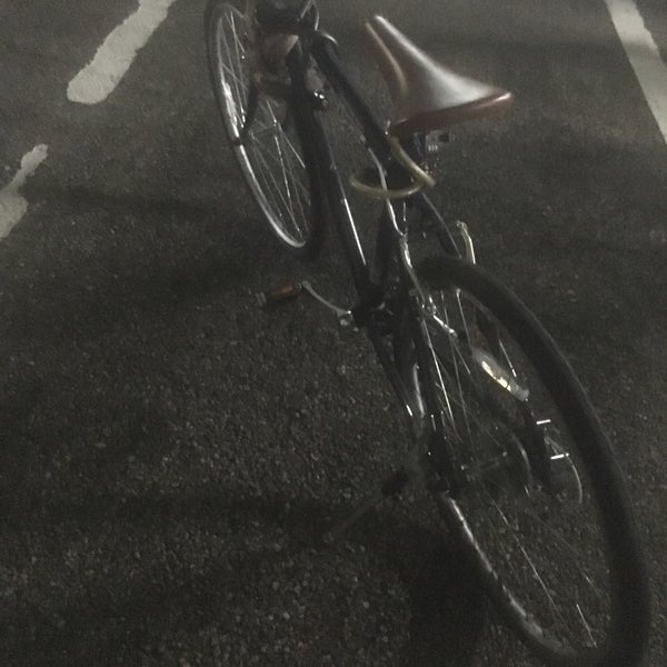 Fotos en 金沢市営竪町第2暫定自転車駐車場 - 2 visitantes
