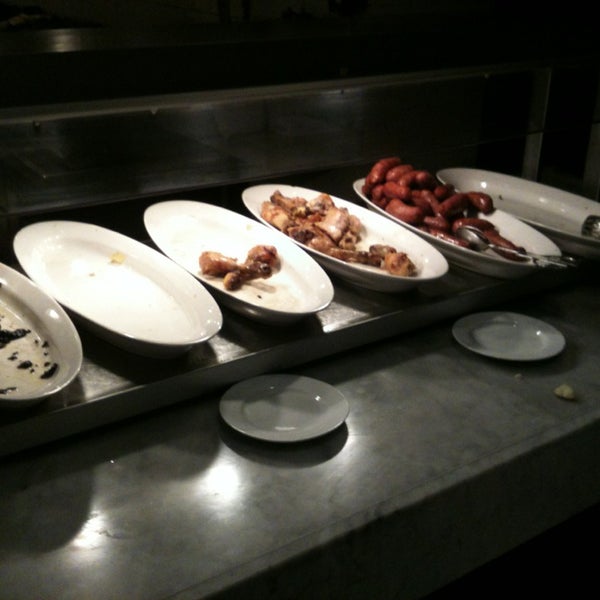 3/3/2013 tarihinde Paul J.ziyaretçi tarafından Restaurant Santerra'de çekilen fotoğraf