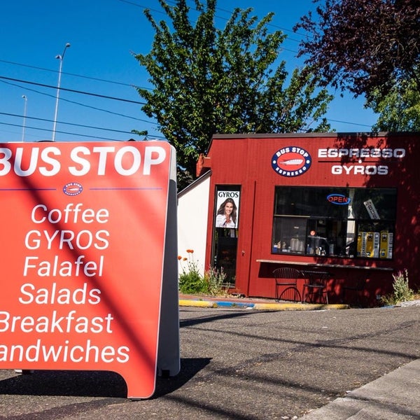 6/27/2016에 Bus Stop Espresso &amp; Gyros님이 Bus Stop Espresso &amp; Gyros에서 찍은 사진
