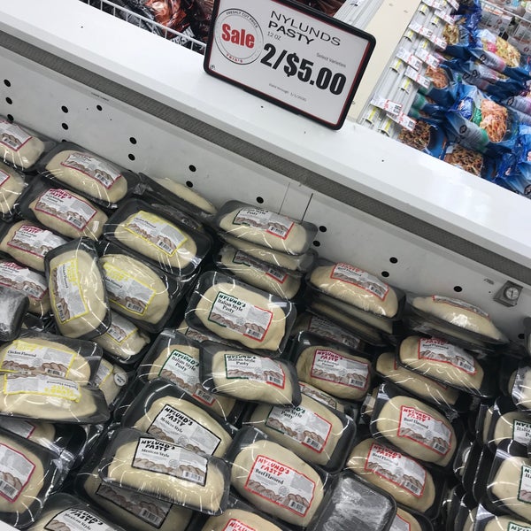 Trigs Eagle River Grocery Store in Eagle River