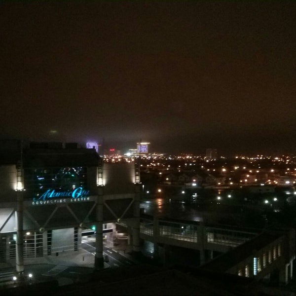 12/9/2014 tarihinde Jarell S.ziyaretçi tarafından Sheraton Atlantic City Convention Center Hotel'de çekilen fotoğraf