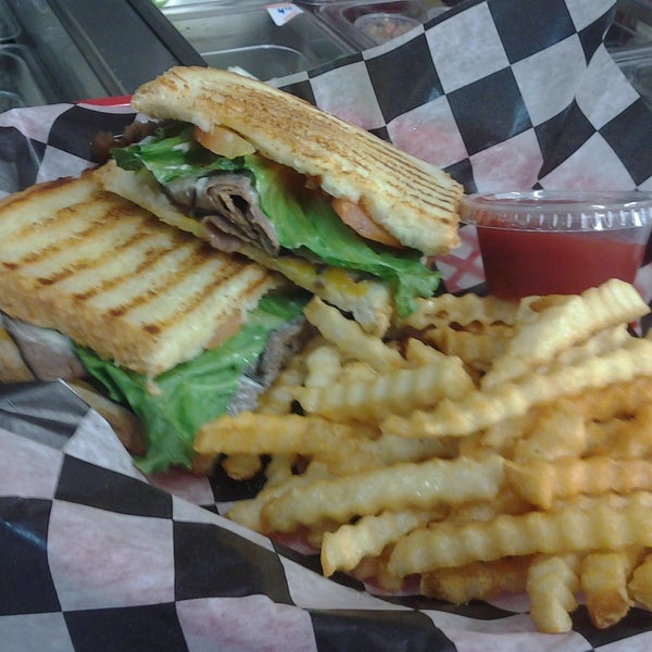 Daisy Mae's Stanton, MI