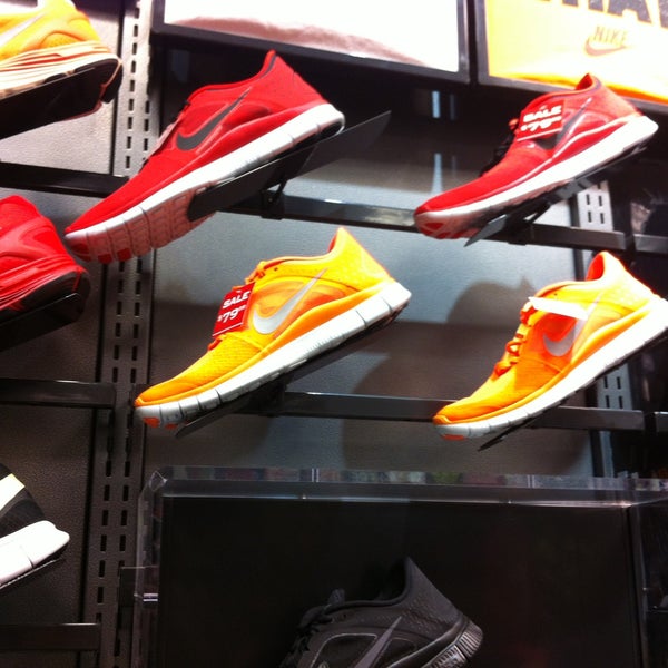 Foot Locker Shoe Store in Jersey City