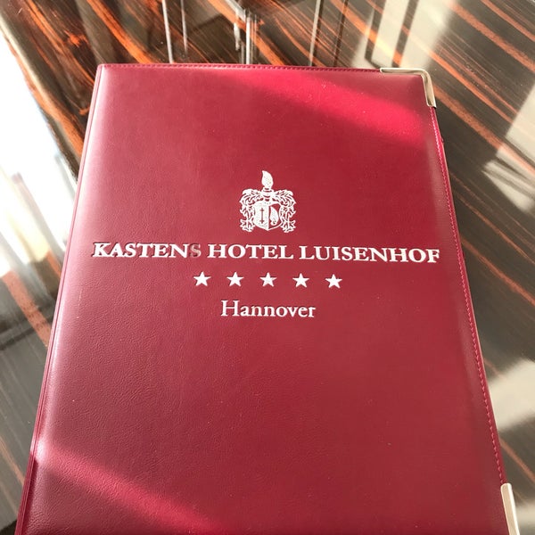 Foto tirada no(a) Kastens Hotel Luisenhof por Yulia R. em 4/4/2019