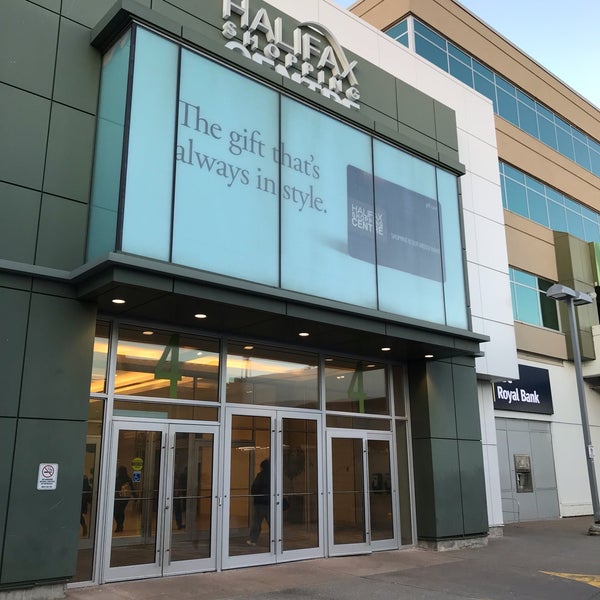 Halifax Shopping Centre West End 방문자 2515명의 팁 27개에서의 사진