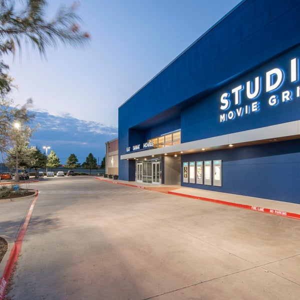Photo taken at Studio Movie Grill The Colony by Studio M. on 7/23/2018