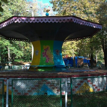 Ровно парки