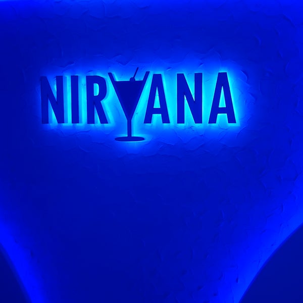 Pin on KURT COBAIN / NIRVANA ☆