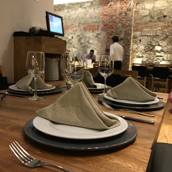 Foto scattata a Restaurante 5M da Yutzil S. il 2/2/2017