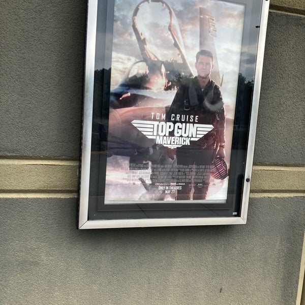 Cinemark Movie Theater in Lakeland Square