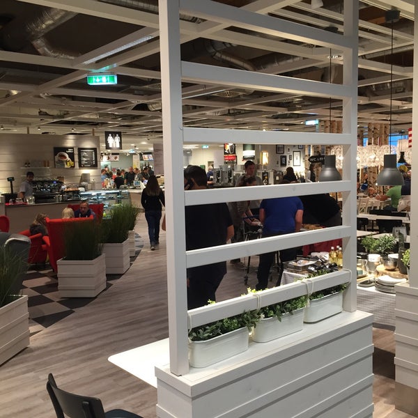 9/11/2015에 Martin K.님이 IKEA Restaurant에서 찍은 사진