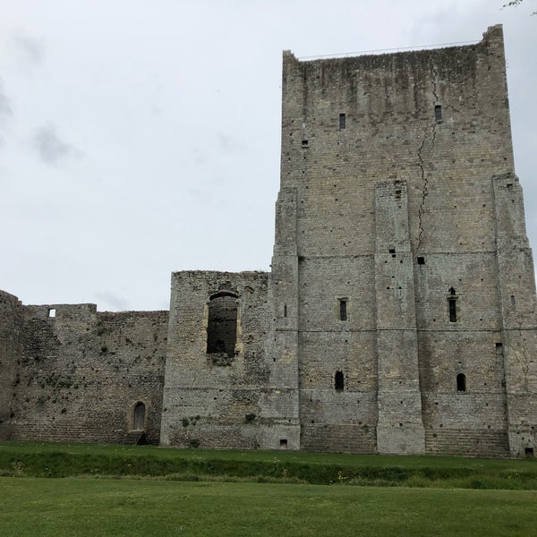 Portchester Castle Castle St.