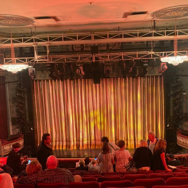 Photo taken at Broadhurst Theatre by Kaitlin F. on 6/21/2023