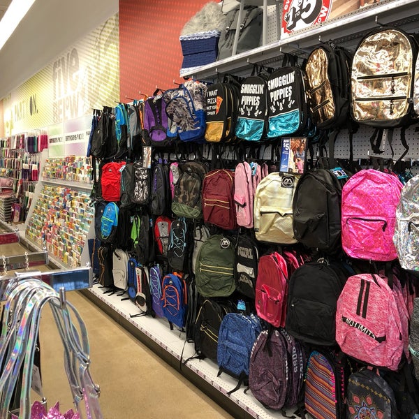 5 cheap below bookbags