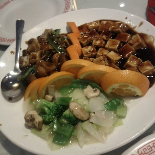 Golden Palace Chinese Restaurant in Omaha