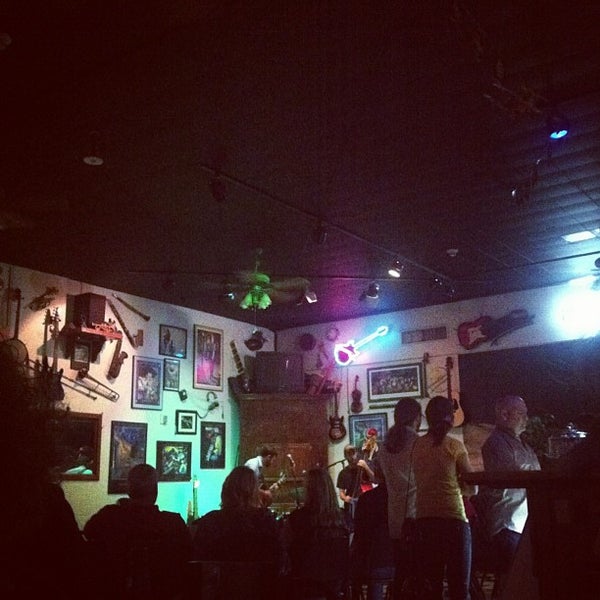 5/31/2013에 cat5 m.님이 Logon Cafe &amp; Pub에서 찍은 사진