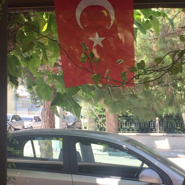 Photo taken at Dünya Kahveleri by V. G. on 8/30/2018