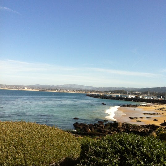 รูปภาพถ่ายที่ Monterey Bay Inn โดย Ashley เมื่อ 2/22/2013