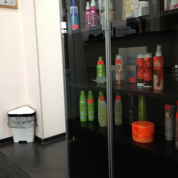 Колтушское шоссе 44к1 салон красоты. Салон колтуши. Салон колтуши. Магазин цветов 24 7. Салон красоты кристалл на ленинском 115.