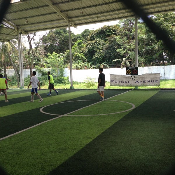 Futsal Avenue Lapangan Sepakbola di Jakarta
