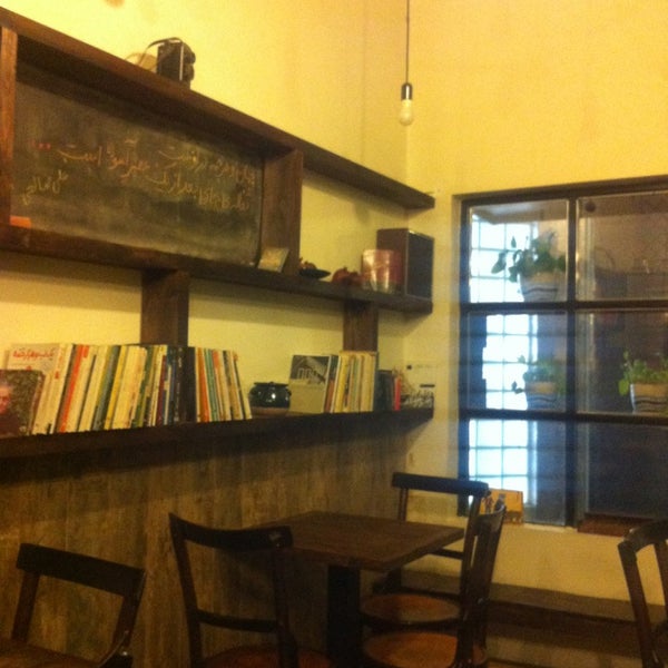 Photo taken at Kargadan Café by Omid S. on 8/18/2013