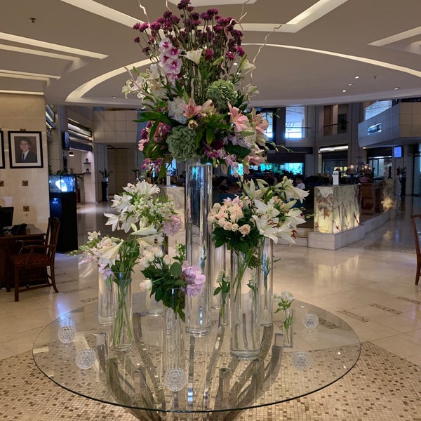 Foto scattata a Le Royal Hotels and Resorts da Yasser_9 il 10/1/2019