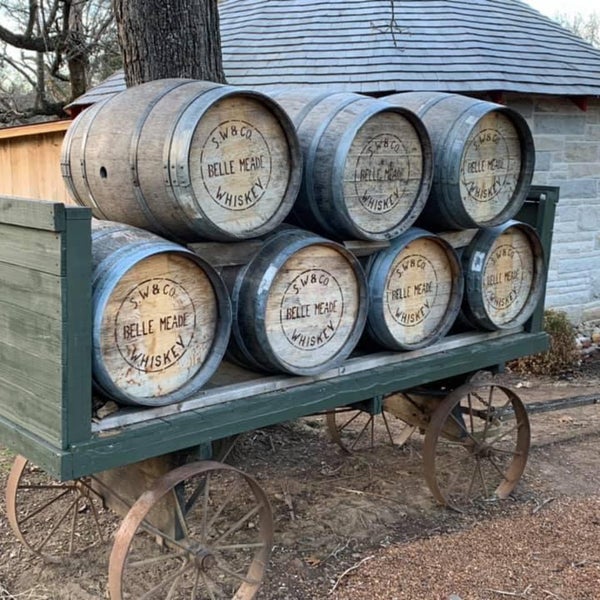 รูปภาพถ่ายที่ Belle Meade Plantation โดย Paul W. เมื่อ 12/6/2023