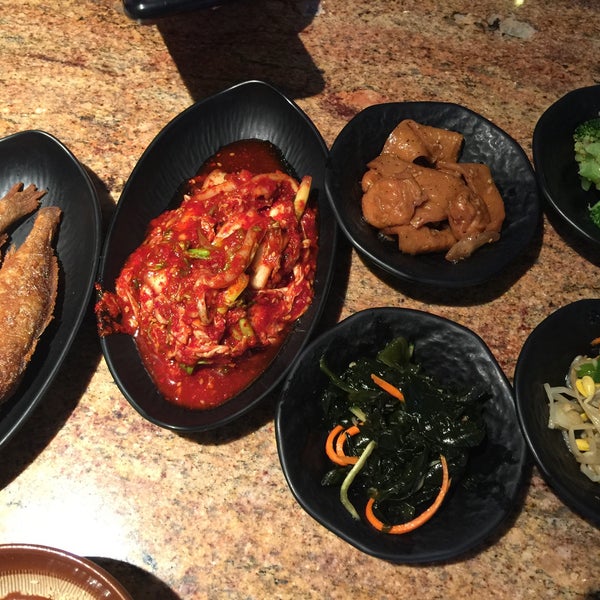 Снимок сделан в O. Tofu House Korean BBQ пользователем Melanie C. 11/26/2017