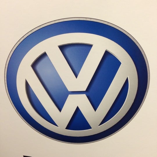 Foto scattata a Alexandria Volkswagen da Jason! il 10/12/2012