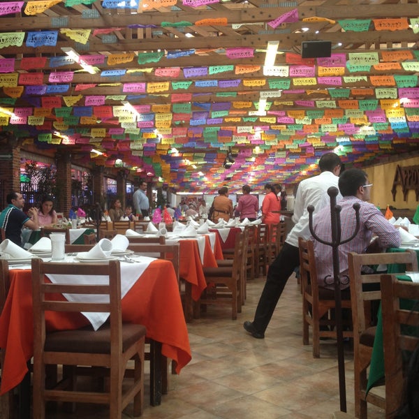 5/1/2013 tarihinde karla l.ziyaretçi tarafından Restaurante Arroyo'de çekilen fotoğraf