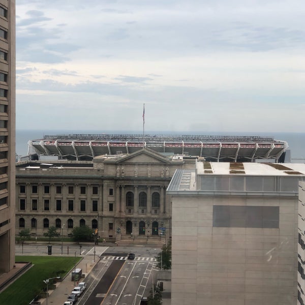 Снимок сделан в Cleveland Marriott Downtown at Key Tower пользователем Shelly B. 7/20/2019