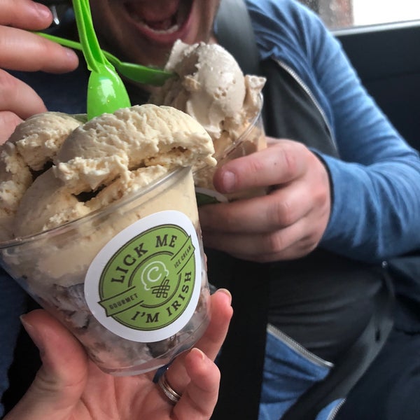 5/18/2019 tarihinde Kelley B.ziyaretçi tarafından Cone Gourmet Ice Cream'de çekilen fotoğraf