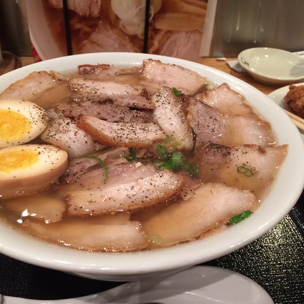 Photo prise au Kitakata Ramen Ban Nai par Chris W. le6/27/2018