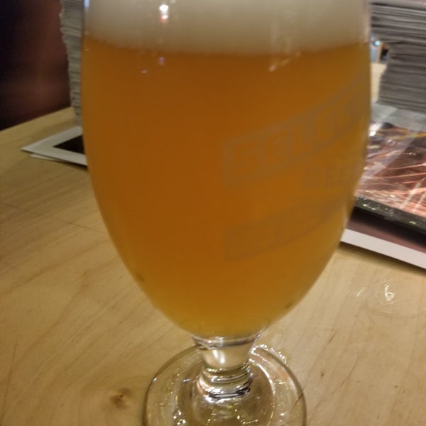Photo taken at Select Beer Store Bottle Shop &amp; Tap Room by Ben F. on 11/28/2019