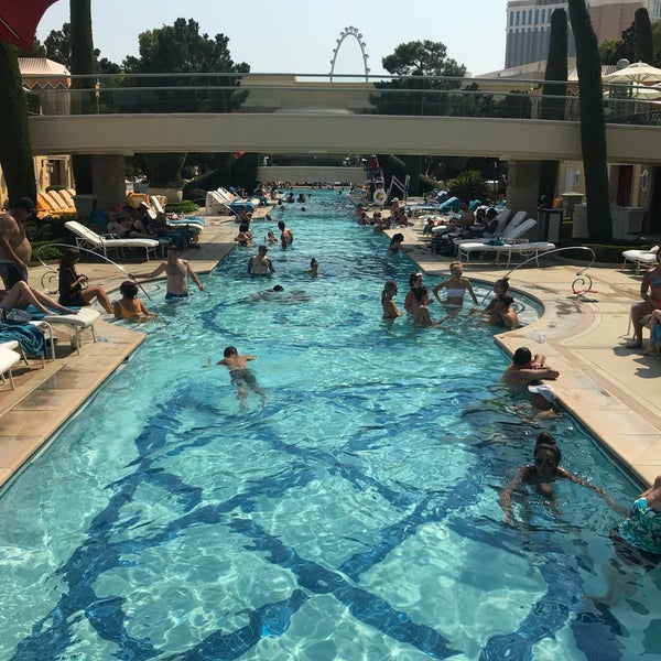 8/10/2018にLiivo L.がWynn Las Vegas Poolで撮った写真