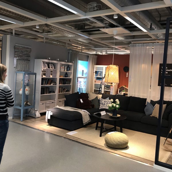 รูปภาพถ่ายที่ IKEA โดย Liivo L. เมื่อ 7/5/2019