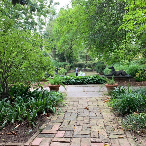 9/14/2019에 Tiny J.님이 Tudor Place Historic House and Garden에서 찍은 사진