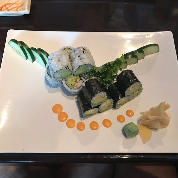 Das Foto wurde bei Kansai Japanese Cuisine von Clifton S. am 8/12/2017 aufgenommen