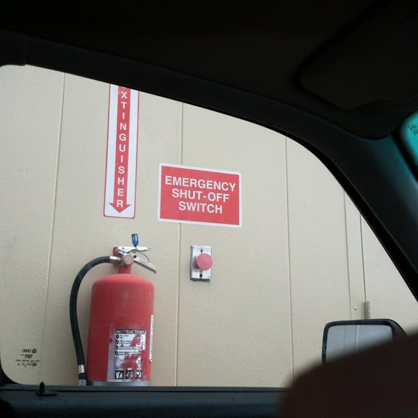 次での写真：Walmart Supercenter Boiling Springs、SC