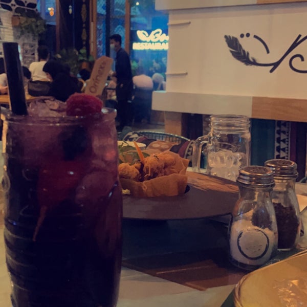 Das Foto wurde bei Bohoo Restaurant &amp; Cafe von نآي . am 10/14/2022 aufgenommen
