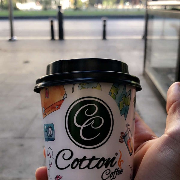 Foto tirada no(a) Cotton Coffee por 𝚂 𝙰 𝙻 𝙼 𝙰 𝙽 em 7/12/2019