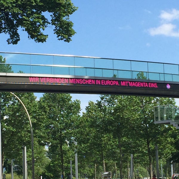 Foto tomada en Deutsche Telekom  por Juraj B. el 5/18/2015
