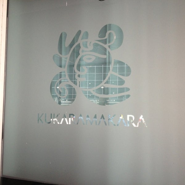 รูปภาพถ่ายที่ Kukaramakara Brickell โดย Vicente S. เมื่อ 3/14/2013