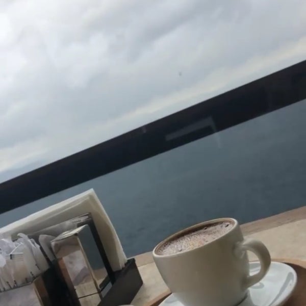 Photo taken at İskele Park Restaurant by 𝓔𝓵𝓲𝓯 . on 11/1/2019