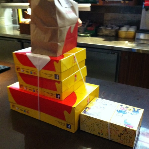 Rotisserie St Hubert Restaurant In Levis