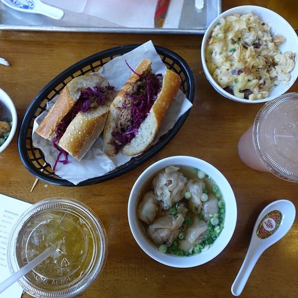 Photo taken at Red Star Sandwich Shop by Restaurant Fairy on 1/16/2015