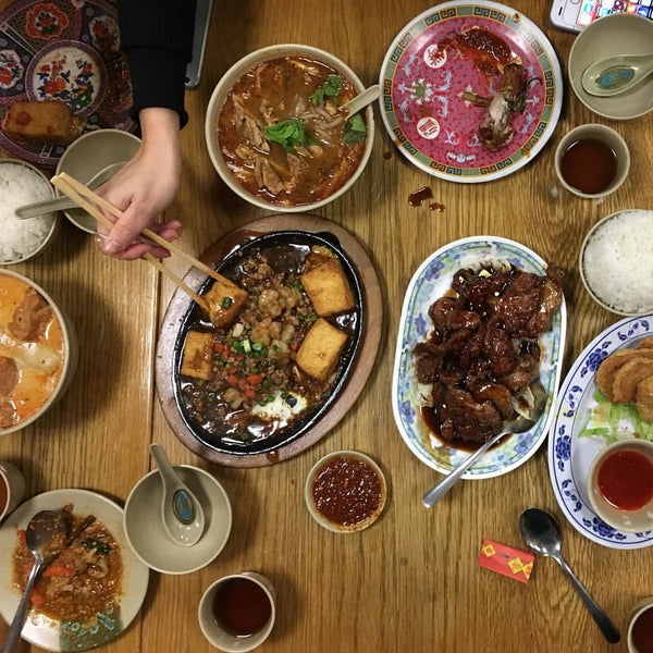 11/18/2015 tarihinde Restaurant Fairyziyaretçi tarafından Taste Good Malaysian Cuisine 好味'de çekilen fotoğraf