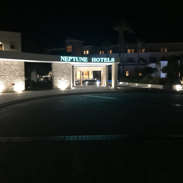 Снимок сделан в Neptune Hotels ***** пользователем Artur J. 6/14/2018