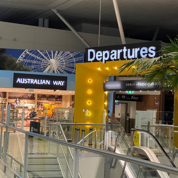 Foto diambil di Brisbane Airport International Terminal oleh mylife75 pada 5/6/2023