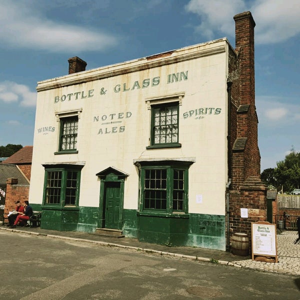 Bottle Glass Inn Dudley Bottle Glass Inn Dudley, Glass And Bottle Inn